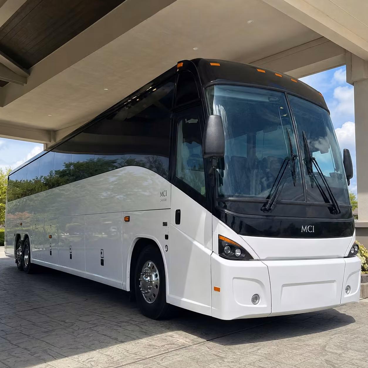 cut commute stress on i 15 with a provo corporate shuttle bus