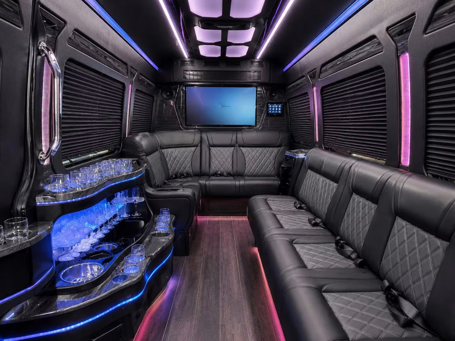 it s easy to arrange airport transfers for wedding guests flying into salt lake city